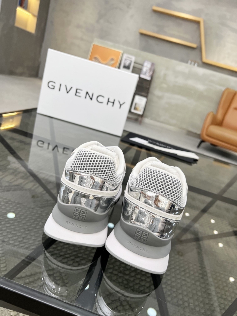 Givenchy Sneakers